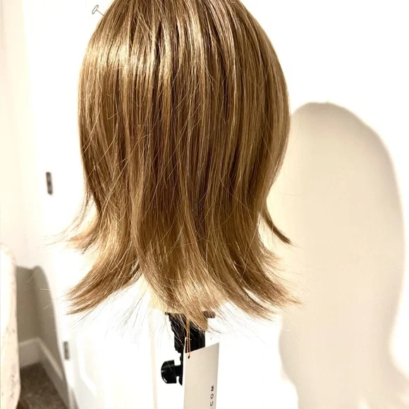 Jon Renau Top Billing 12” hair topper - Picture 4 of 14